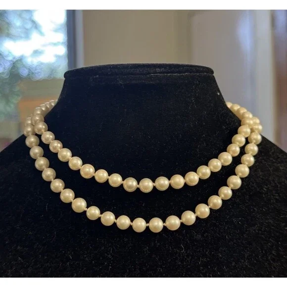 Estate Designer 14K Yellow Gold 6 mm Hand Knotted Pearl Necklace - Picture 5 of 8